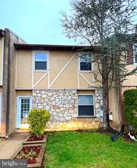 1000 JACKSONVILLE RD #34, Warminster, PA 18974