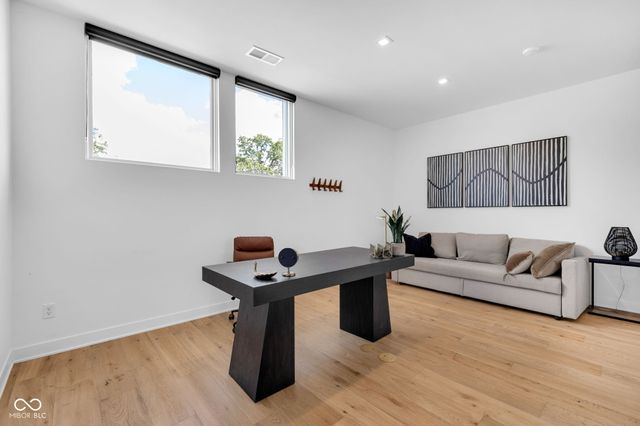 719 E New York Street, Indianapolis, IN 46202