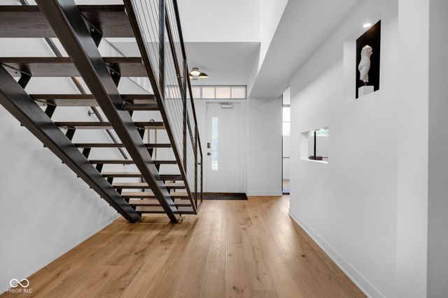 719 E New York Street, Indianapolis, IN 46202