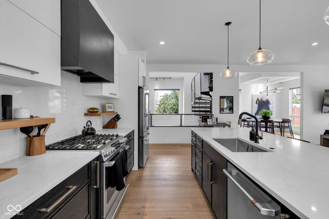 719 E New York Street, Indianapolis, IN 46202