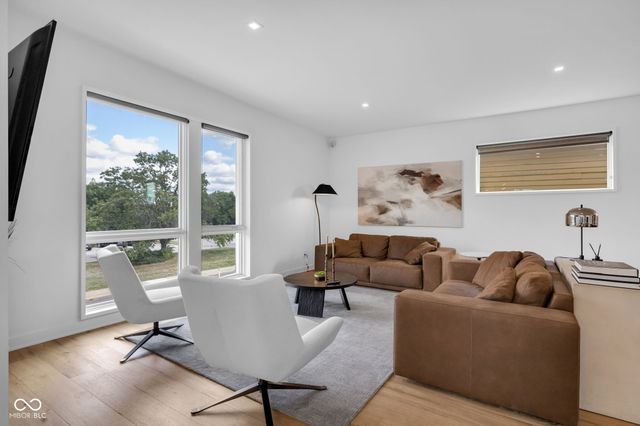 719 E New York Street, Indianapolis, IN 46202