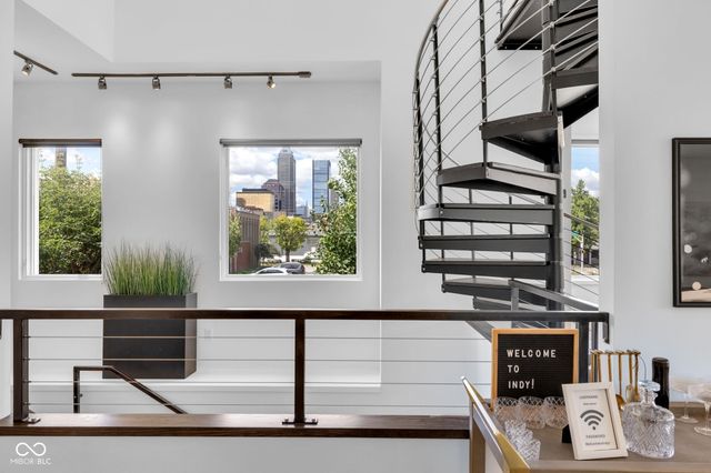 719 E New York Street, Indianapolis, IN 46202