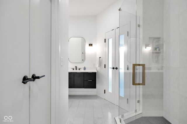 719 E New York Street, Indianapolis, IN 46202