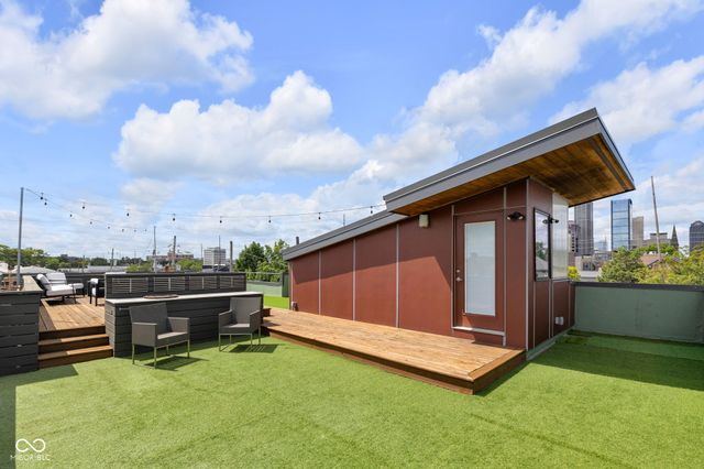 719 E New York Street, Indianapolis, IN 46202