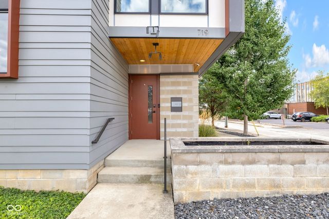 719 E New York Street, Indianapolis, IN 46202