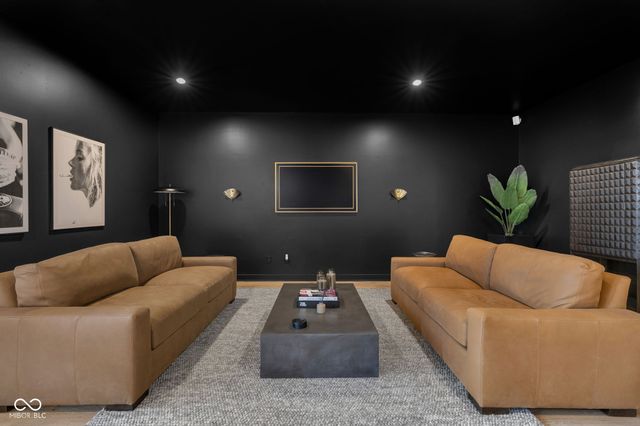 719 E New York Street, Indianapolis, IN 46202