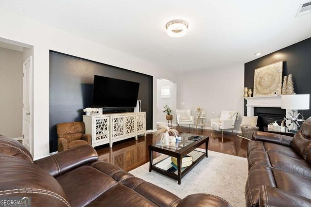 2731 Amalfi Way, Lawrenceville, GA 30044