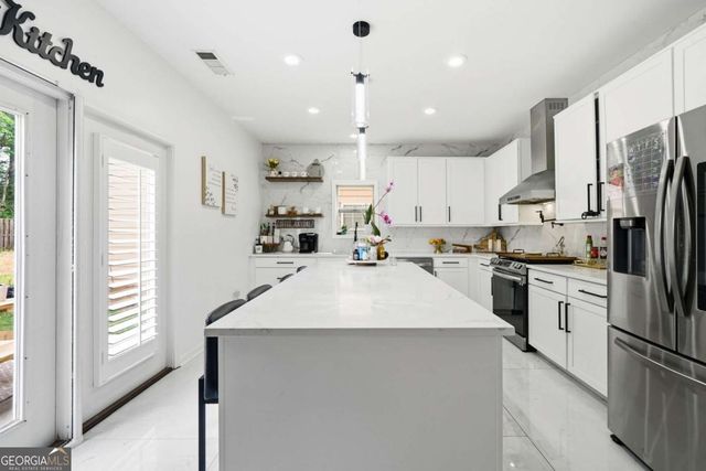 2731 Amalfi Way, Lawrenceville, GA 30044