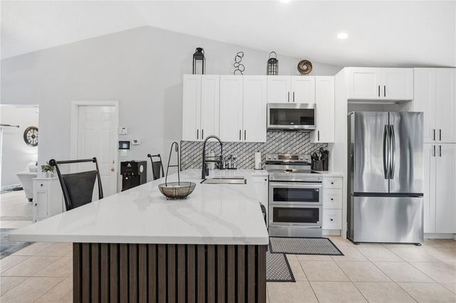 724 LELAND DRIVE, Deltona, FL 32725