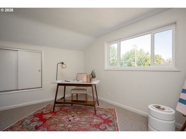 2630 12TH Ave, Forest Grove, OR 97116