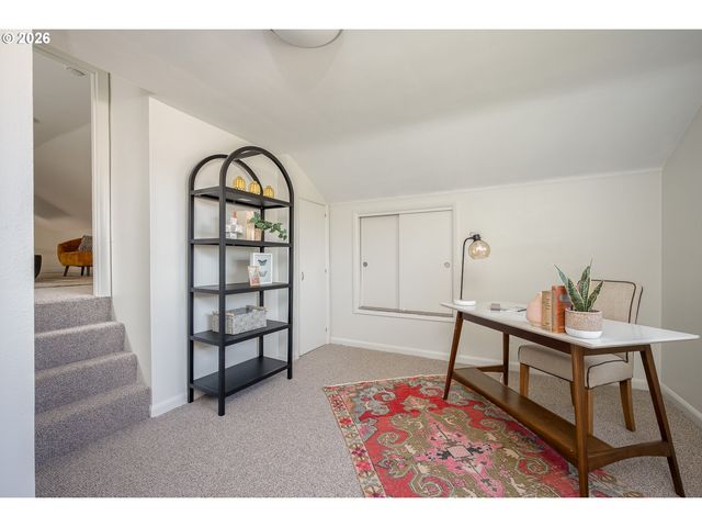 2630 12TH Ave, Forest Grove, OR 97116