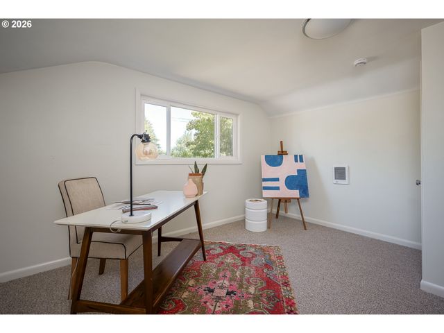 2630 12TH Ave, Forest Grove, OR 97116