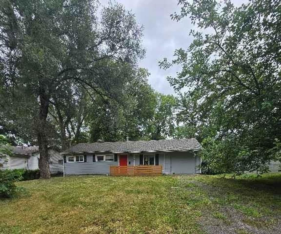 7703 E 108 Terrace, Kansas City, MO 64134
