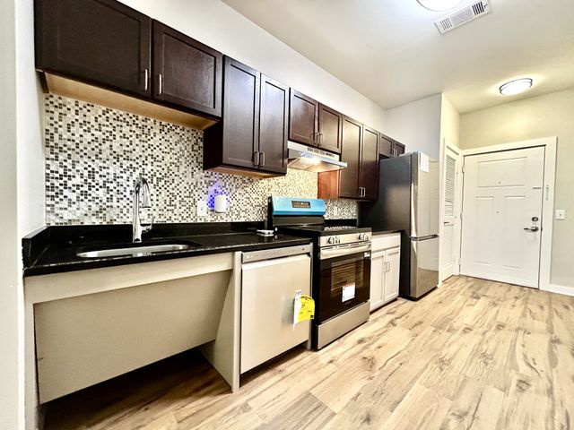2197 Nolensville Pike Apt 125, Nashville, TN 37211