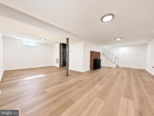 302 S CHESTER AVE, Delran, NJ 08075