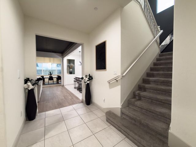 3045 Keats Avenue, Clovis, CA 93619