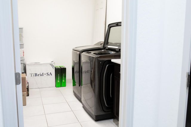 3045 Keats Avenue, Clovis, CA 93619