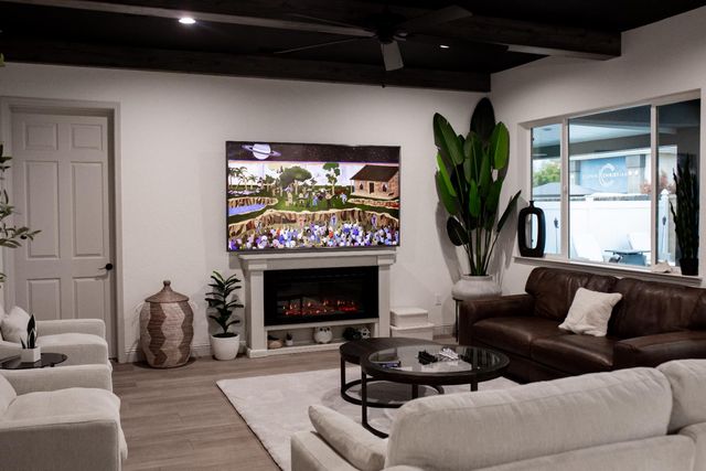 3045 Keats Avenue, Clovis, CA 93619