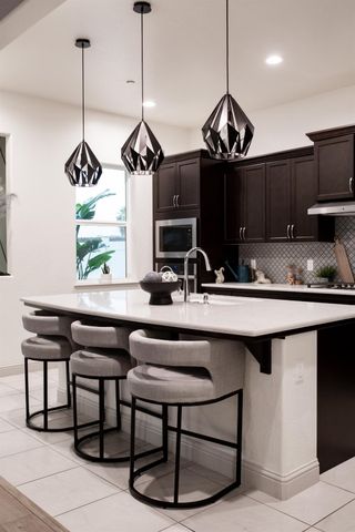 3045 Keats Avenue, Clovis, CA 93619