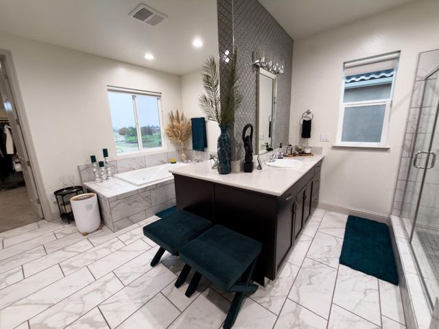 3045 Keats Avenue, Clovis, CA 93619