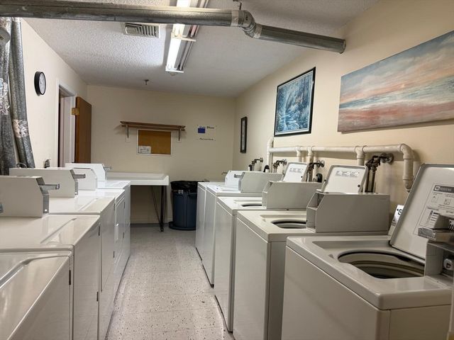 35 Prospect St 215, Woburn, MA 01801