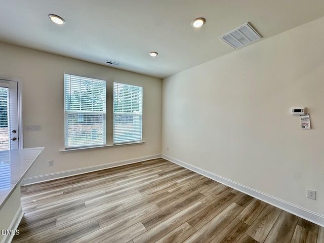 947 Kensley Grove Lane, Fuquay Varina, NC 27526