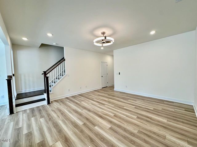 947 Kensley Grove Lane, Fuquay Varina, NC 27526