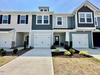 947 Kensley Grove Lane, Fuquay Varina, NC 27526