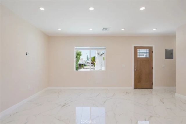6550 Beeman Avenue, North Hollywood, CA 91606