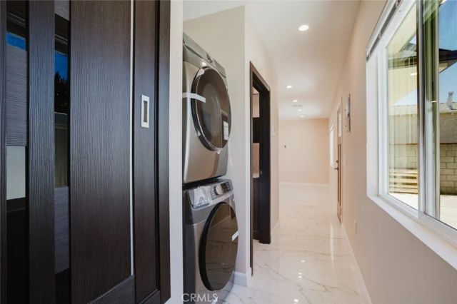 6550 Beeman Avenue, North Hollywood, CA 91606