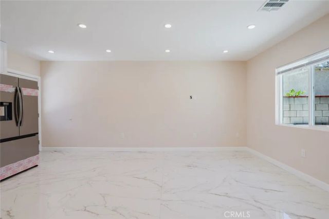 6550 Beeman Avenue, North Hollywood, CA 91606
