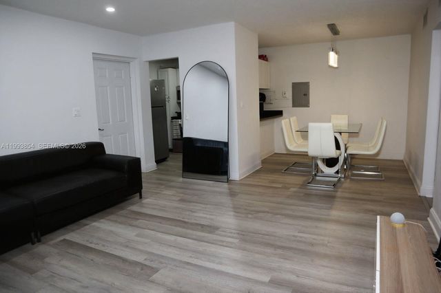 13785 SW 66th St 239C, Miami, FL 33183