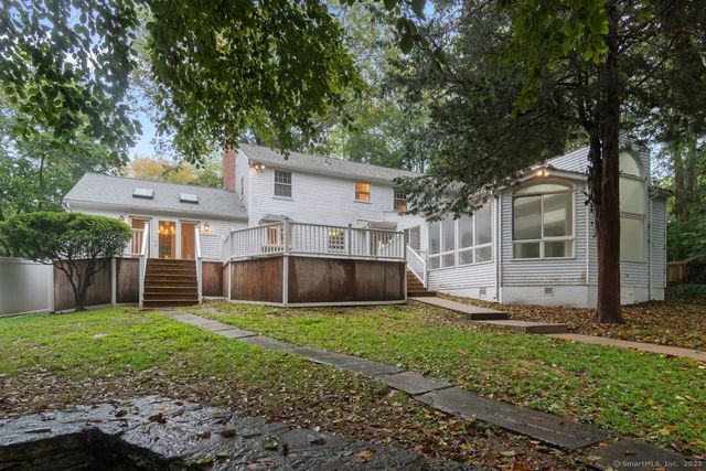 16 Forest Hills Drive, Madison, CT 06443