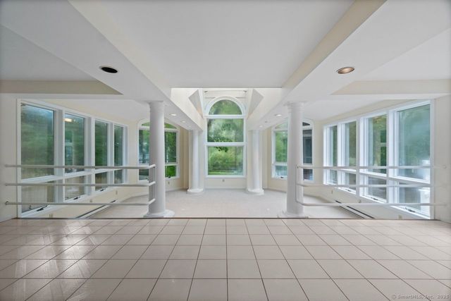 16 Forest Hills Drive, Madison, CT 06443