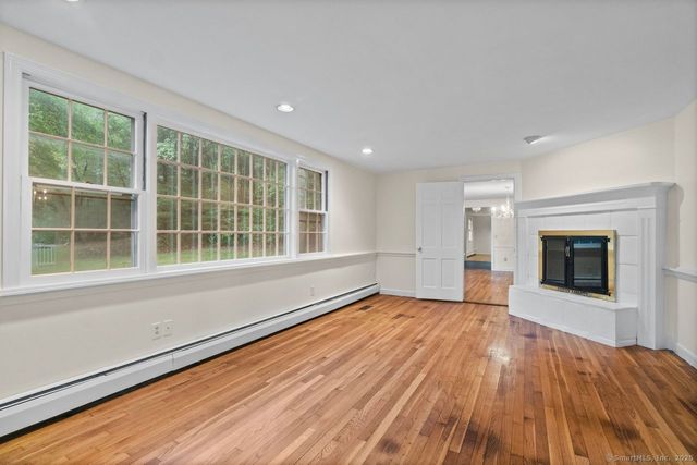 16 Forest Hills Drive, Madison, CT 06443