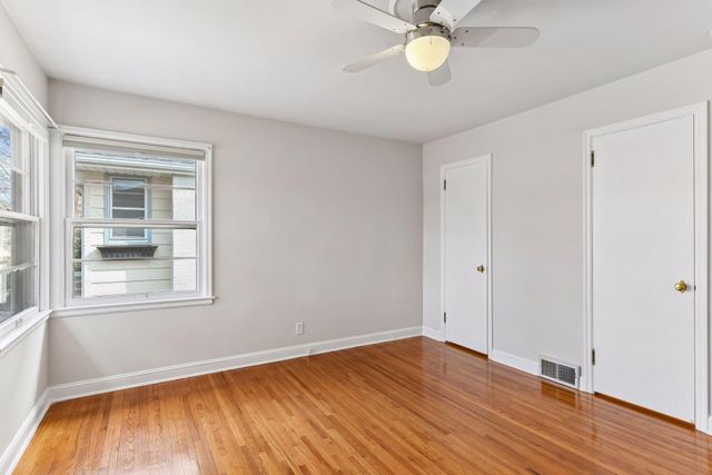 5521 Cumberland Road, Minneapolis, MN 55410