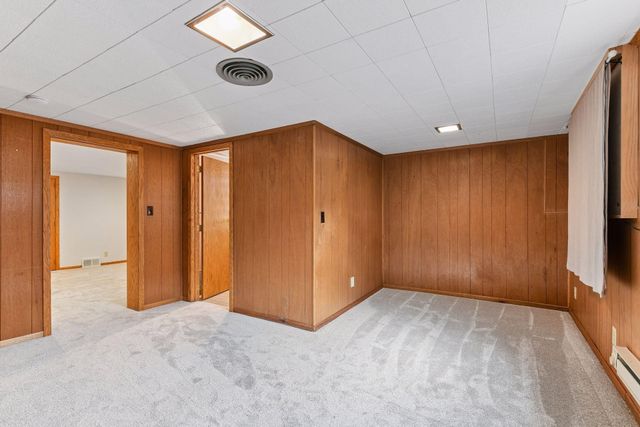 5521 Cumberland Road, Minneapolis, MN 55410