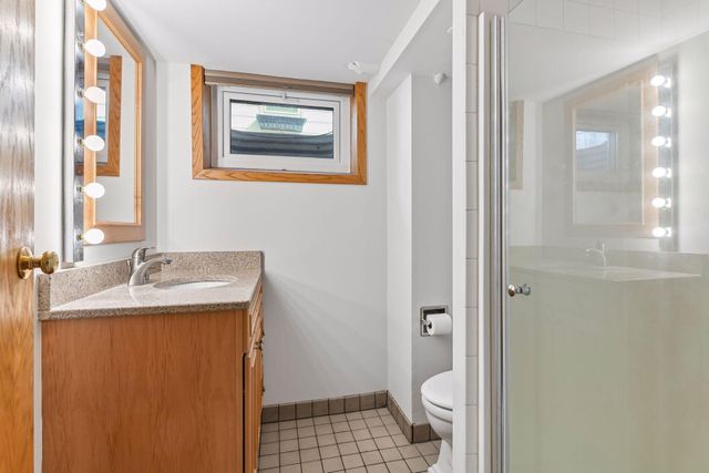 5521 Cumberland Road, Minneapolis, MN 55410