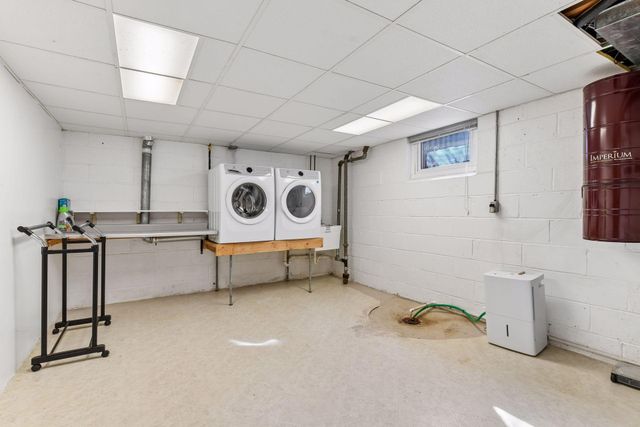 5521 Cumberland Road, Minneapolis, MN 55410