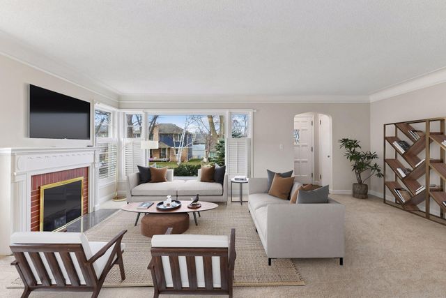 5521 Cumberland Road, Minneapolis, MN 55410