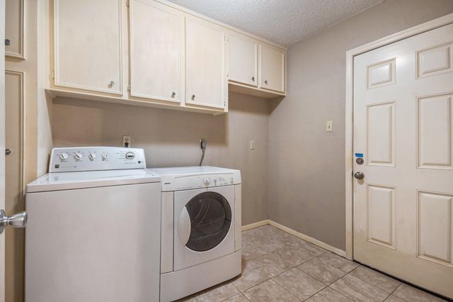 1806 Mcginnis Drive, Pearland, TX 77581