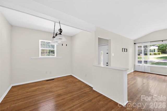 501 Kenlough Drive, Charlotte, NC 28209