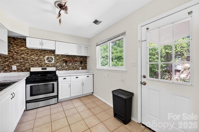 501 Kenlough Drive, Charlotte, NC 28209