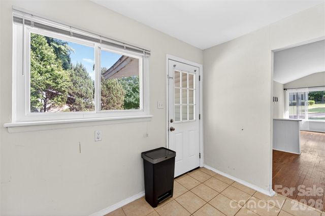 501 Kenlough Drive, Charlotte, NC 28209