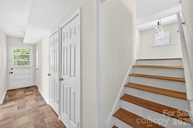 501 Kenlough Drive, Charlotte, NC 28209