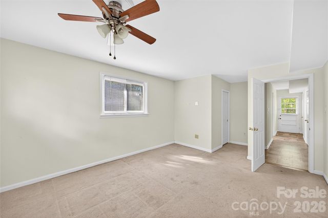 501 Kenlough Drive, Charlotte, NC 28209