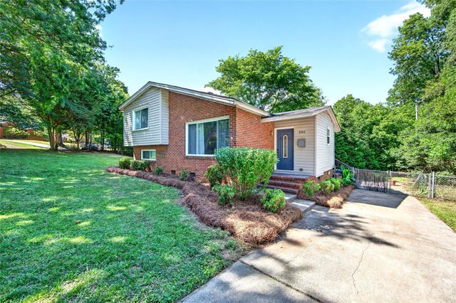 501 Kenlough Drive, Charlotte, NC 28209