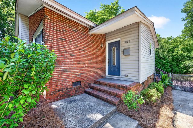 501 Kenlough Drive, Charlotte, NC 28209