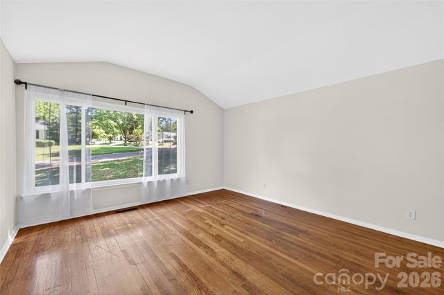 501 Kenlough Drive, Charlotte, NC 28209
