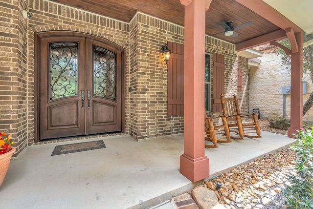 26123 E Crown Crossing Drive, Montgomery, TX 77316